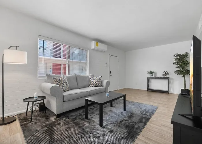 Stylish, Just Renovated 1 Bedroom In Downtown Apartment Mesa
